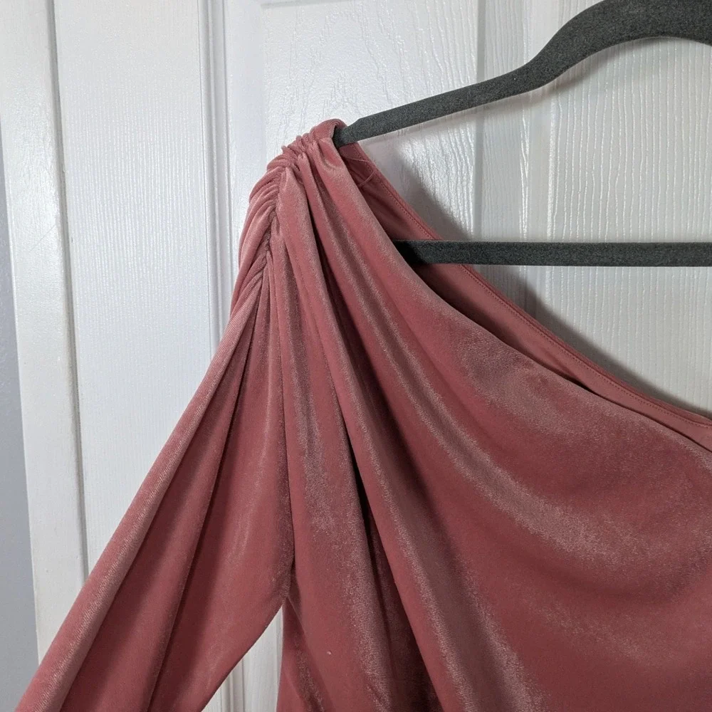 NWT Express Velvet Bodysuit Ruched‎ Long Sleeve V-Neck Party Top XL
